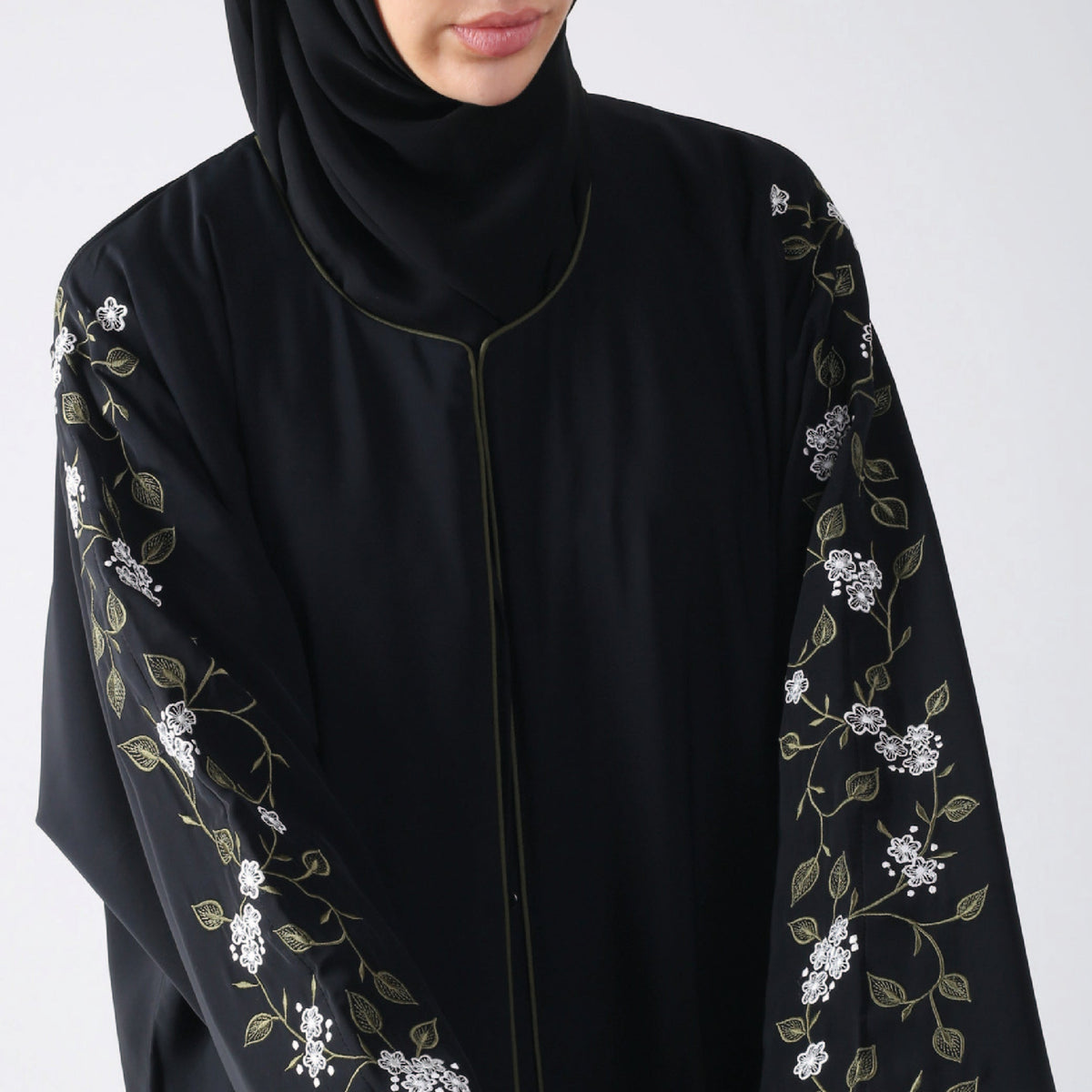 What Your Abaya Style Says About Your Personality