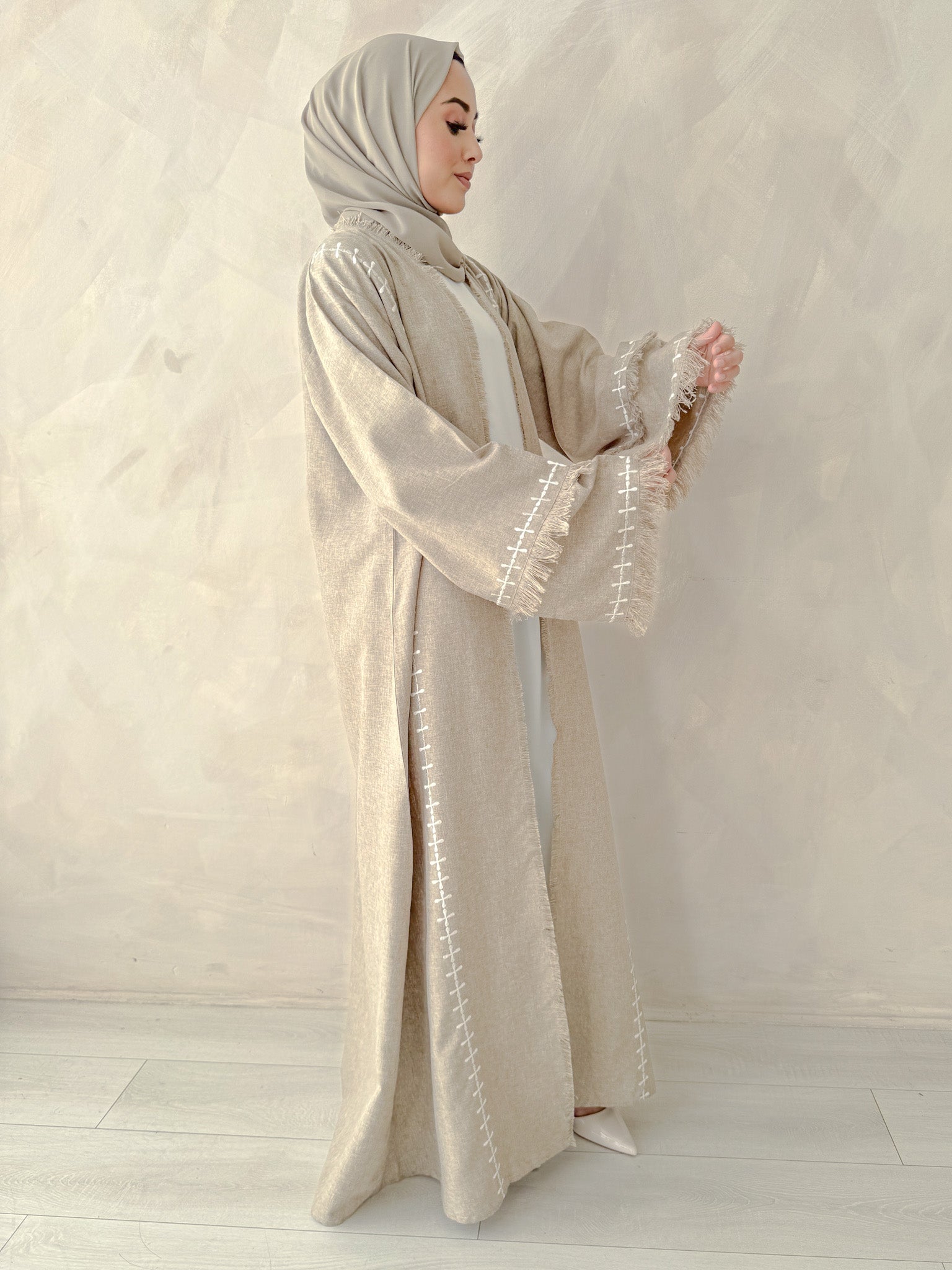 Oatmeal Linen Blend Frayed Sleeve Open Abaya