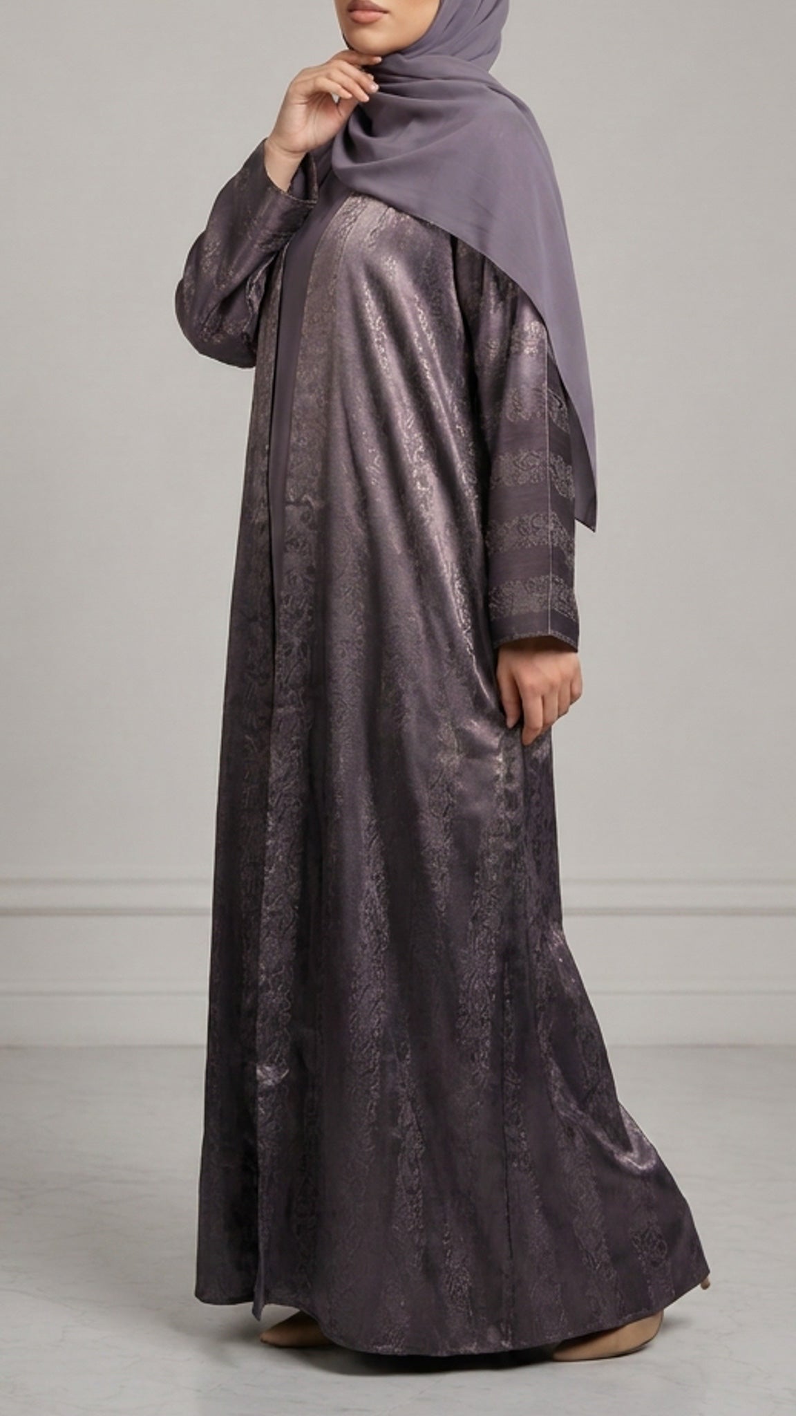 Smoky Mauve Metallic Abaya