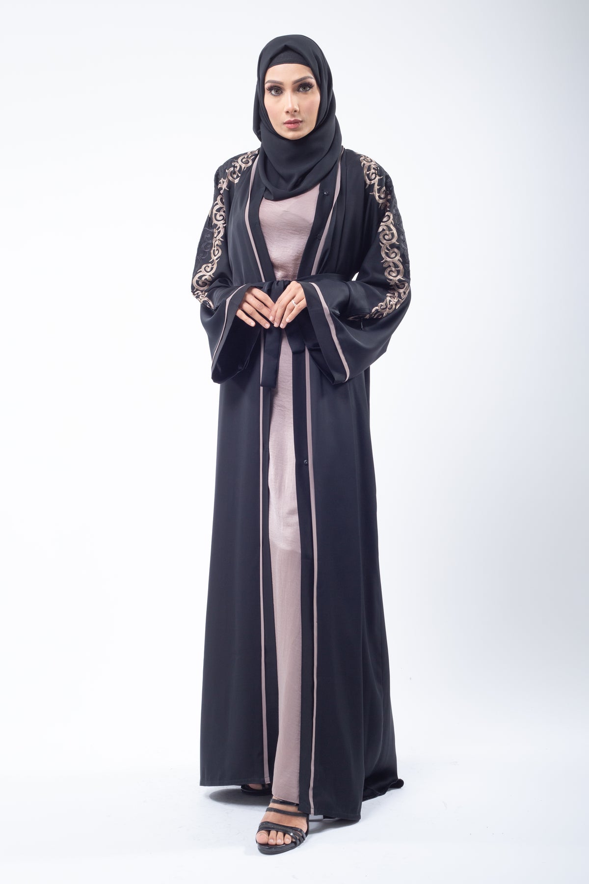 Abaya Ouverte Brodée Or Antique Zarina